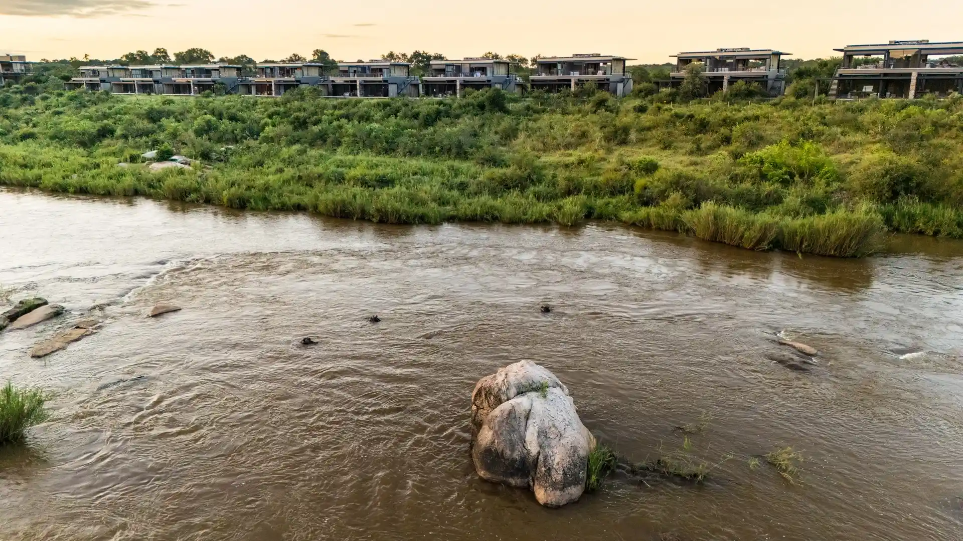 3 Day Luxury Kruger Safari – Elephant Point Lodge from Johannesburg